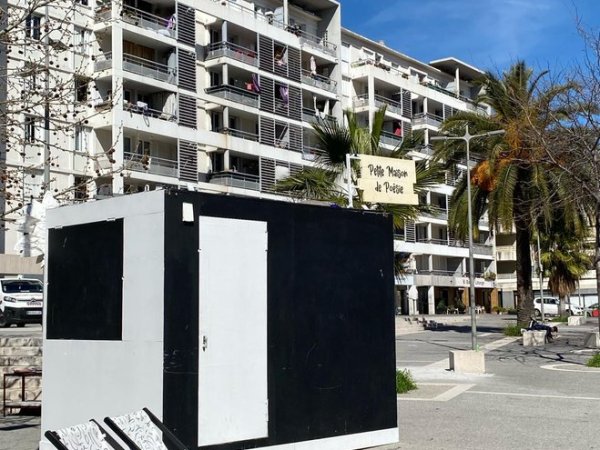 Santé, grâce et liberté : la première journée du Festival Poët&nbsp;Poët