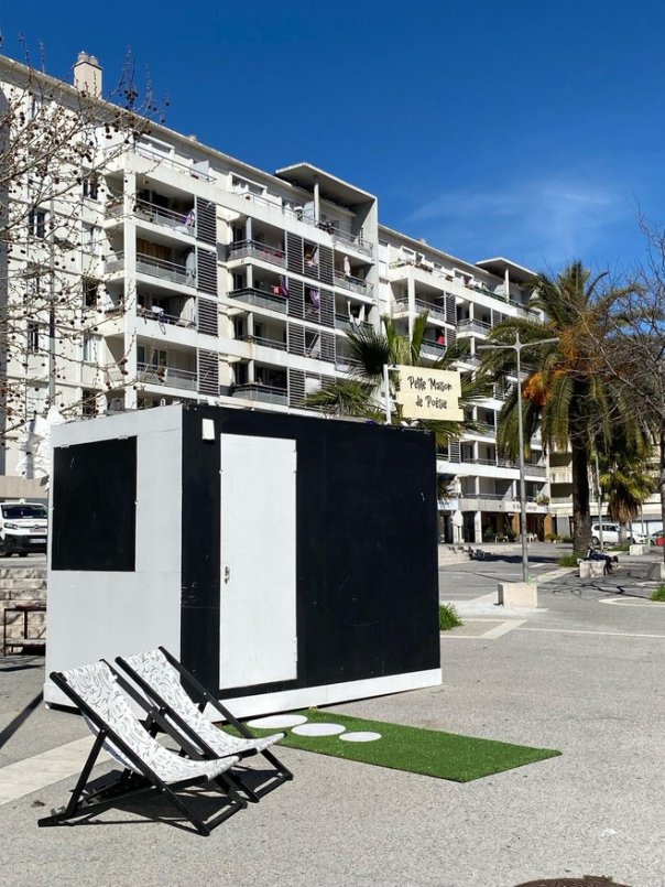 Santé, grâce et liberté : la première journée du Festival Poët&nbsp;Poët