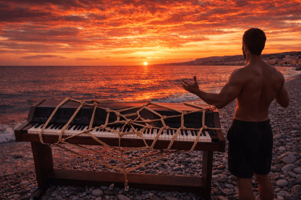 A venir : la performance de J.D. Iblis sur la plage de&nbsp;Nice